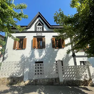 Séjour chez l'habitant Nueva 1910